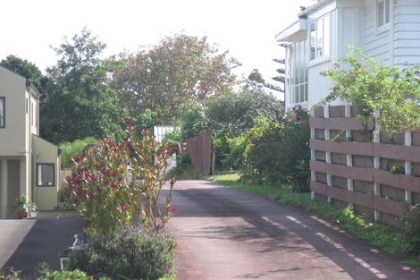 Photo of property in 149 Golf Road, Titirangi, Auckland, 0600