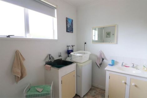 Photo of property in 3/10 Roslyn Terrace, West End, Timaru, 7910