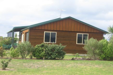 Photo of property in 606 Matarangi Drive, Matarangi, Whitianga, 3592