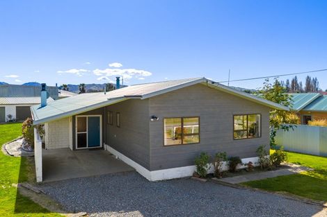 Photo of property in 14 Wakefield Street, Seddon, 7210