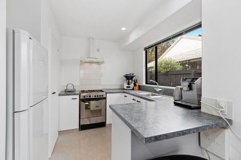 Photo of property in 4b Murfitt Place, Sockburn, Christchurch, 8042