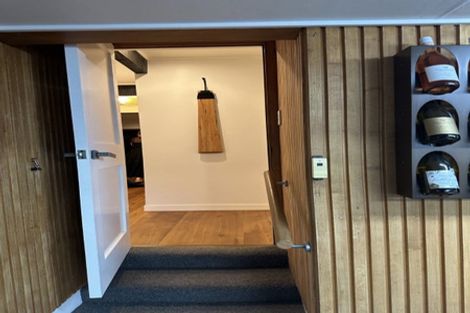 Photo of property in 4a Page Point, Mellons Bay, Auckland, 2014