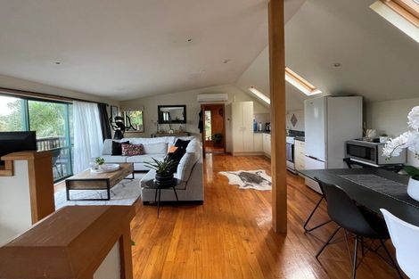 Photo of property in 384 Clifton Road, Whitford, Howick, 2571