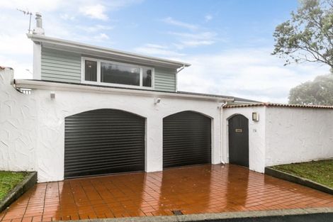 Photo of property in 19 Kingston Heights Road, Kingston, Wellington, 6021