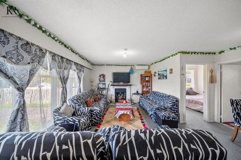 Photo of property in 53 Waipani Road, Te Atatu Peninsula, Auckland, 0610