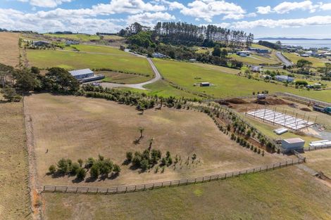 Photo of property in 14 Amelie Place, Coopers Beach, 0420