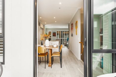 Photo of property in 15 Patrol Lane, Hobsonville, 0616