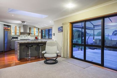 Photo of property in 94 Maui Pomare Road, Nikau Valley, Paraparaumu, 5032