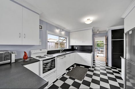 Photo of property in 13 Torbay Street, Brooklands, New Plymouth, 4310