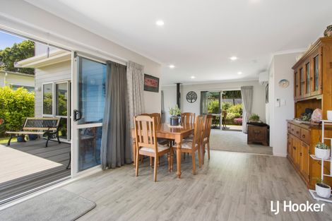 Photo of property in 14 Seafoam Place, Waihi Beach, 3611
