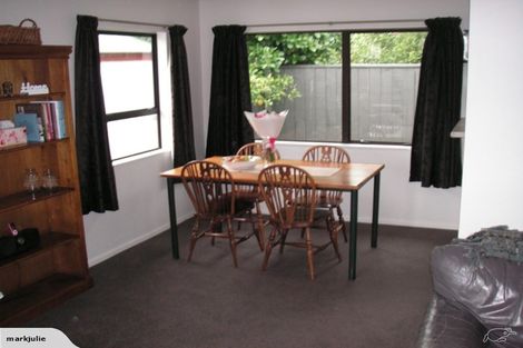 Photo of property in 27 Ihle Street, Terrace End, Palmerston North, 4410