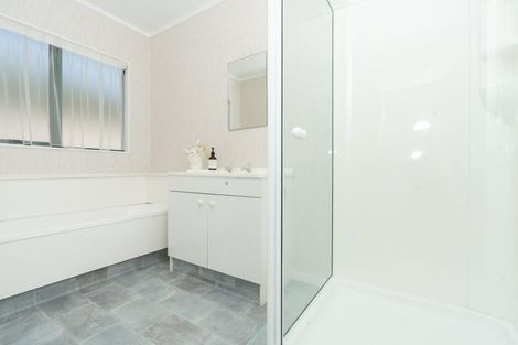 Photo of property in 30 Caversham Drive, Rototuna, Hamilton, 3210