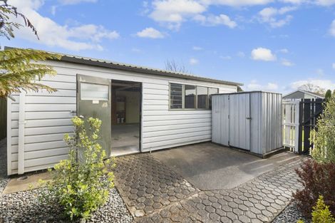 Photo of property in 3 Raymond Road, Bromley, Christchurch, 8062
