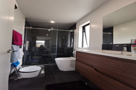 Photo of property in 14 Forge Close, Halswell, Christchurch, 8025