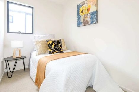 Photo of property in 39b Crestview Rise, Papakura, 2110