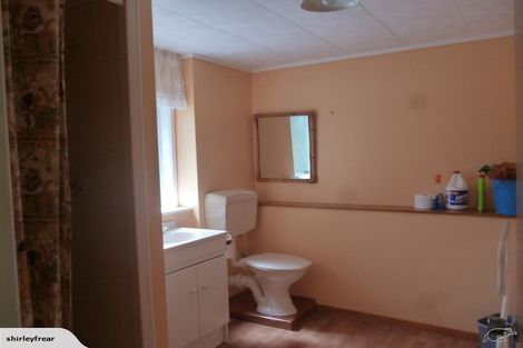 Photo of property in 13 Booker Place, Weymouth, Auckland, 2103