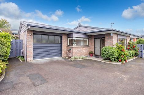 Photo of property in 8a Riverlea Road, Riverlea, Hamilton, 3216