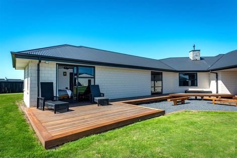 Photo of property in 62 Kingsdowne Drive, West Melton, 7618