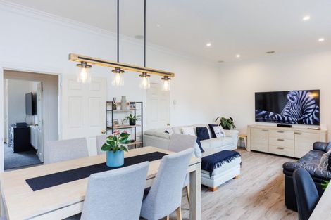 Photo of property in 32 Manson Street, Terrace End, Palmerston North, 4410