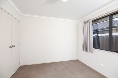 Photo of property in 10 Ruske Place, Grandview Heights, Hamilton, 3200