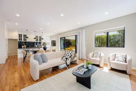 Photo of property in 11 Parkview Drive, Gulf Harbour, Whangaparaoa, 0930