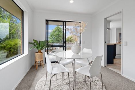 Photo of property in 90a Ridge Road, Howick, Auckland, 2014