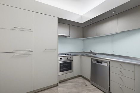 Photo of property in Gerondis Bldg Apartments, 201/60 Willis Street, Wellington Central, Wellington, 6011