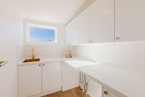 Photo of property in 23 Dee Street, Otane, 4202