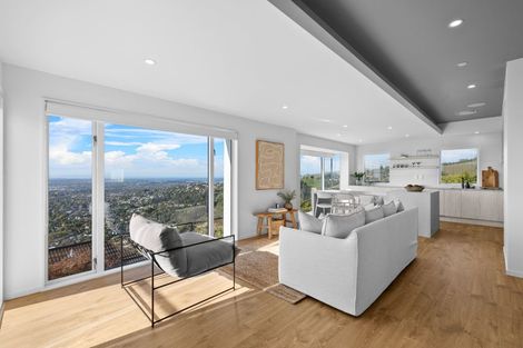 Photo of property in 7 Harry Ell Drive, Cashmere, Christchurch, 8022