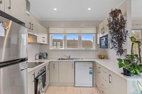 Photo of property in 124 Mount View Road, Bastia Hill, Whanganui, 4500