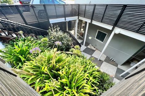 Photo of property in 90b Awa Road, Seatoun, Wellington, 6022