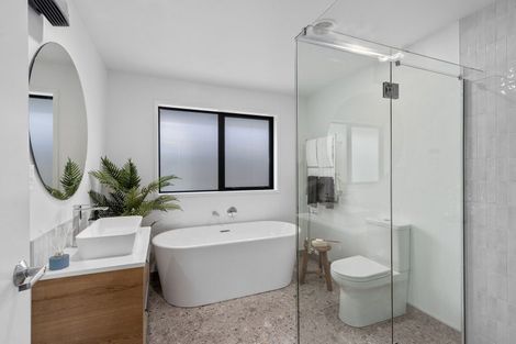 Photo of property in 15 Gisele Crescent, Halswell, Christchurch, 8025