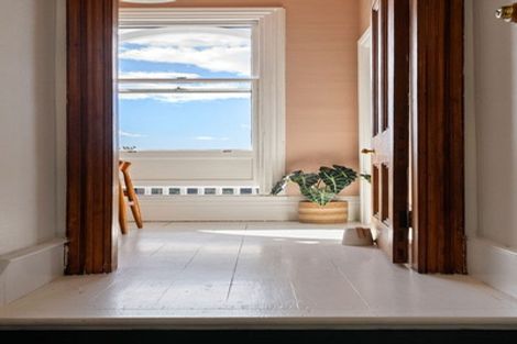 Photo of property in 58 Wright Street, Mount Cook, Wellington, 6021