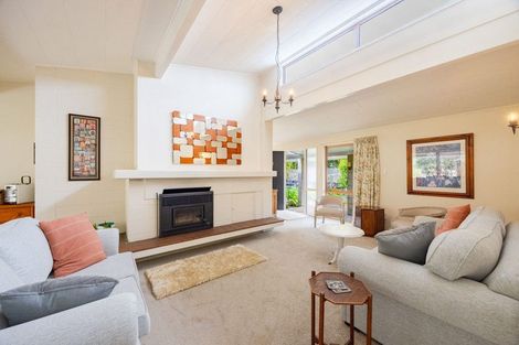 Photo of property in 72 Puketapu Road, Taradale, Napier, 4112