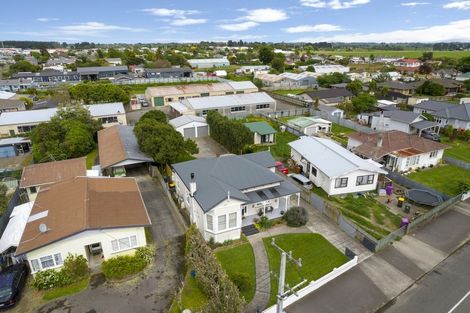 Photo of property in 39 Mako Mako Road, Levin, 5510