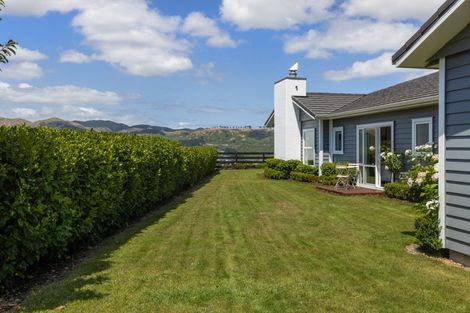 Photo of property in 9 Baxters Rise, Aotea, Porirua, 5024
