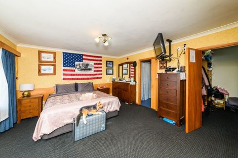 Photo of property in 15 Rangiotu Road, Himatangi, Palmerston North, 4477