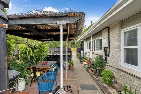 Photo of property in 243 Kenilworth Road, Mayfair, Hastings, 4122