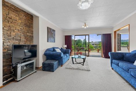 Photo of property in 4 Mcdonald Way, Lansdowne, Masterton, 5810