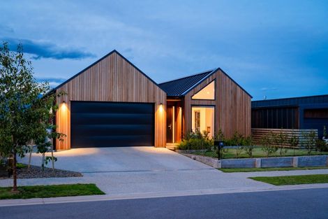 Photo of property in 11 Campbell Road, Wanaka, 9305