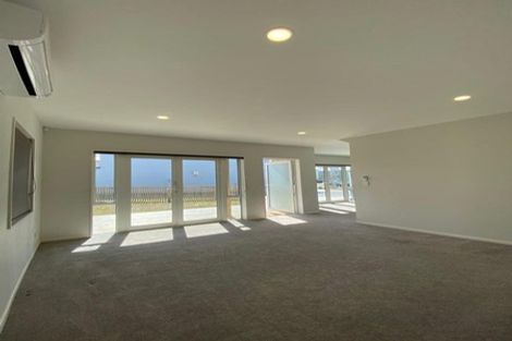 Photo of property in 26 Warbler Crescent, Papakura, 2110