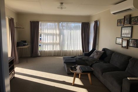 Photo of property in 19 Lipscombe Crescent, Havelock North, 4130