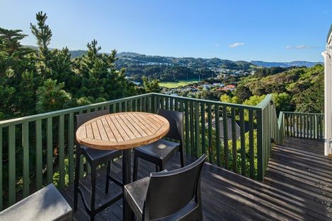 Photo of property in 20 Bay Lair Grove, Island Bay, Wellington, 6023