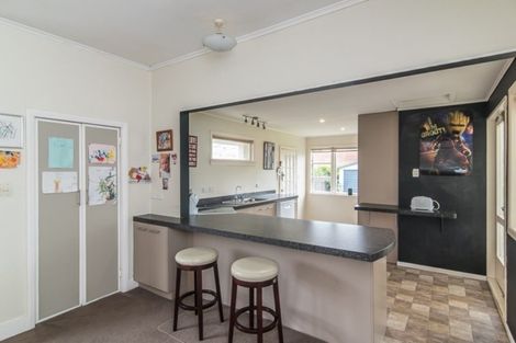Photo of property in 299 Te Moana Road, Waikanae, 5036
