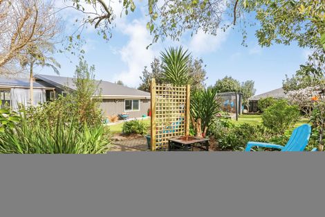 Photo of property in 11 Harrisville Road, Tuakau, 2121