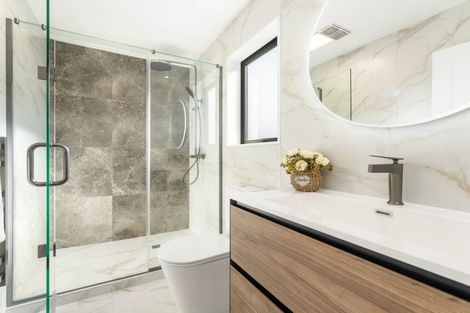 Photo of property in 71a Matipo Road, Te Atatu Peninsula, Auckland, 0610