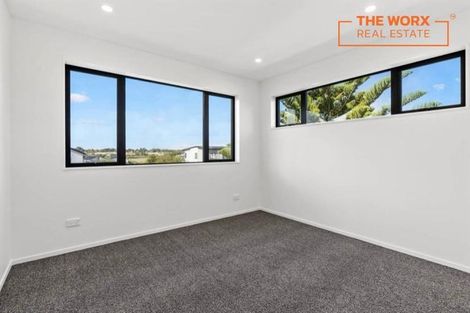 Photo of property in 193b Mahia Road, Wattle Downs, Auckland, 2103