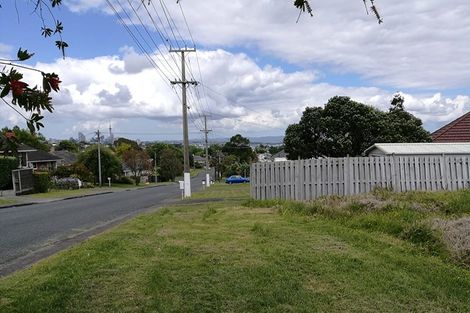 Photo of property in 40 Montgomery Avenue, Belmont, Auckland, 0622