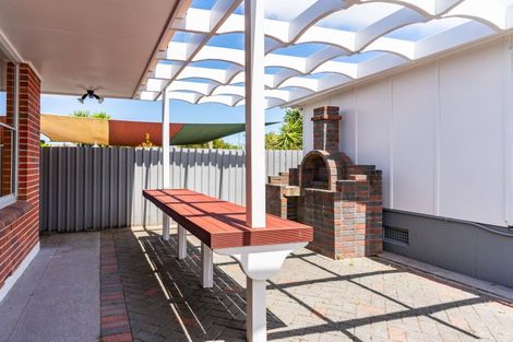 Photo of property in 16 Portland Terrace, Dargaville, 0310