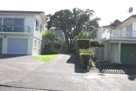 Photo of property in 2/22 Bucklands Beach Road, Bucklands Beach, Auckland, 2012